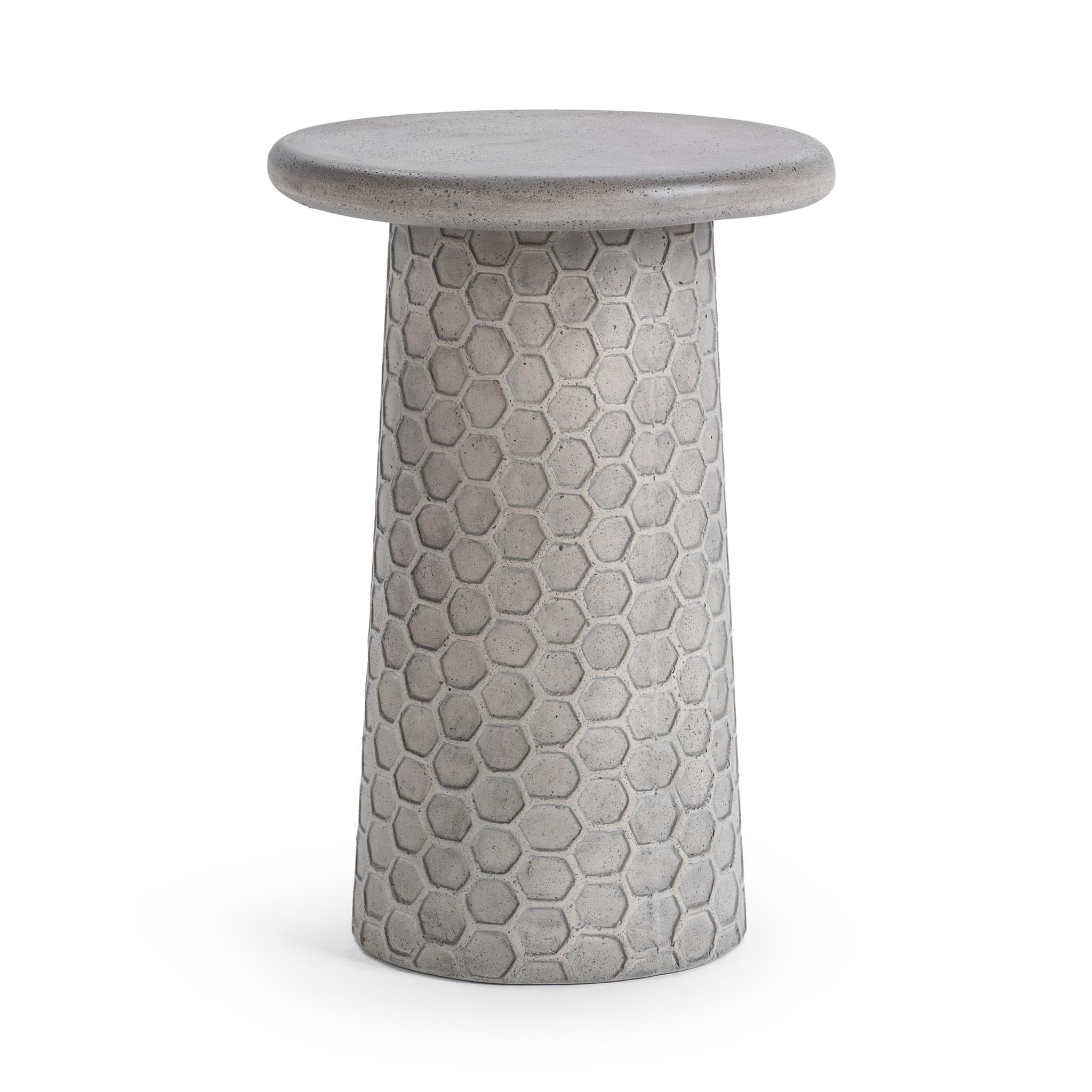 Delaine 20" Outdoor Accent Table - Light  Gray
