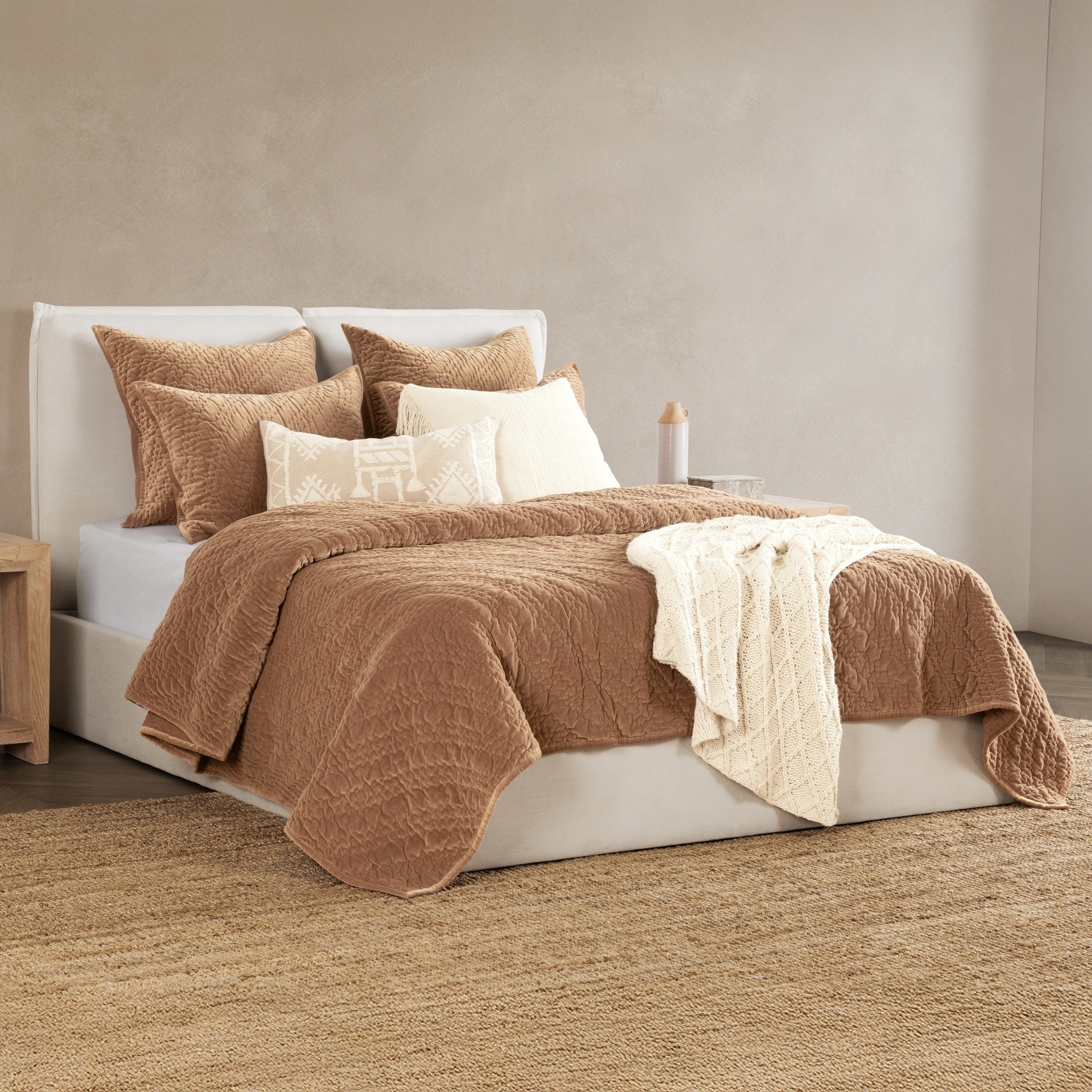 Elms Velvet Quilt Collection - Hazel