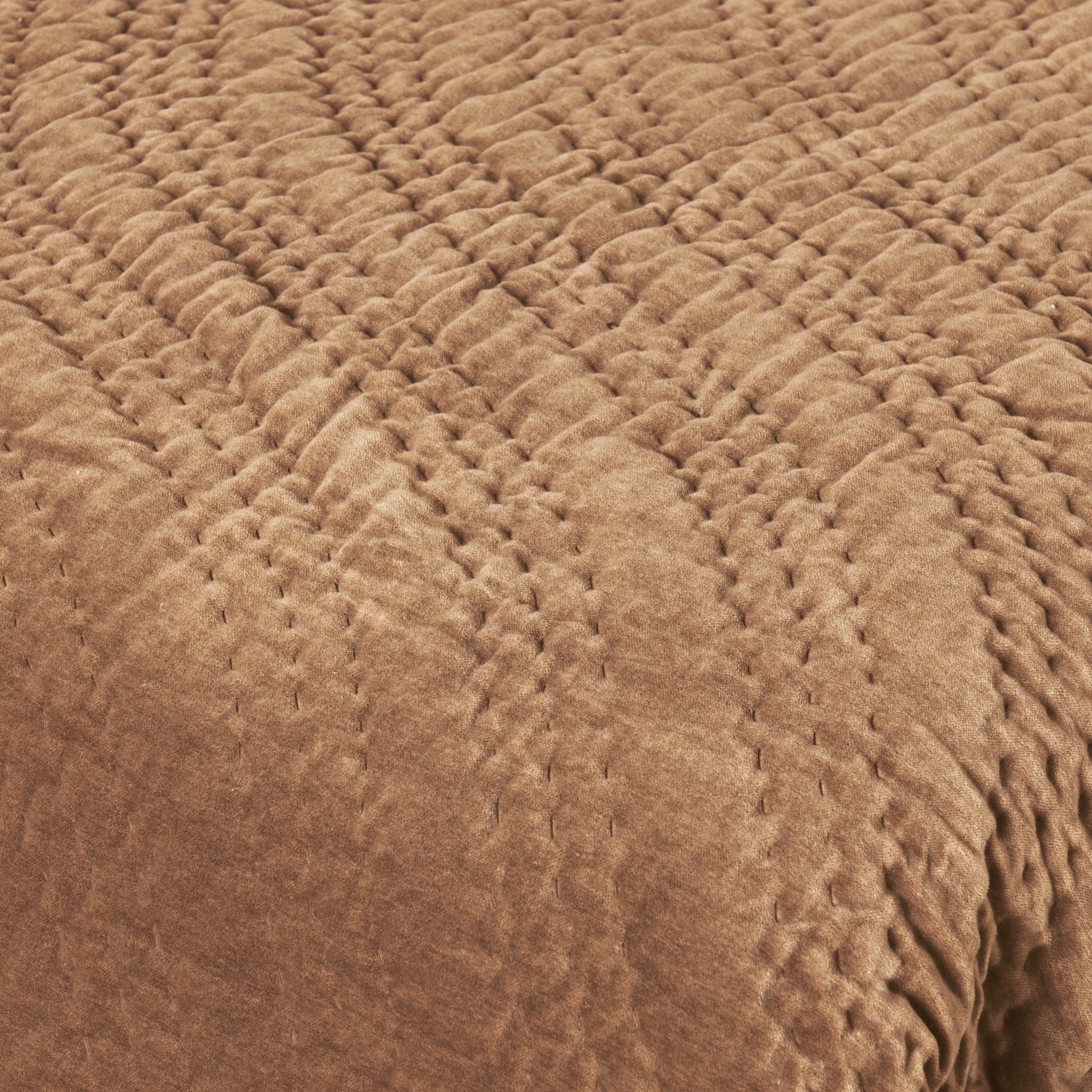 Elms Velvet Quilt Collection - Hazel