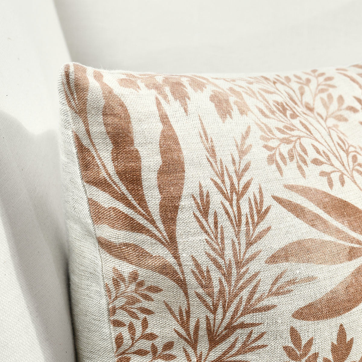 VC Mulberry Multiple Sizes - Chestnut Brown