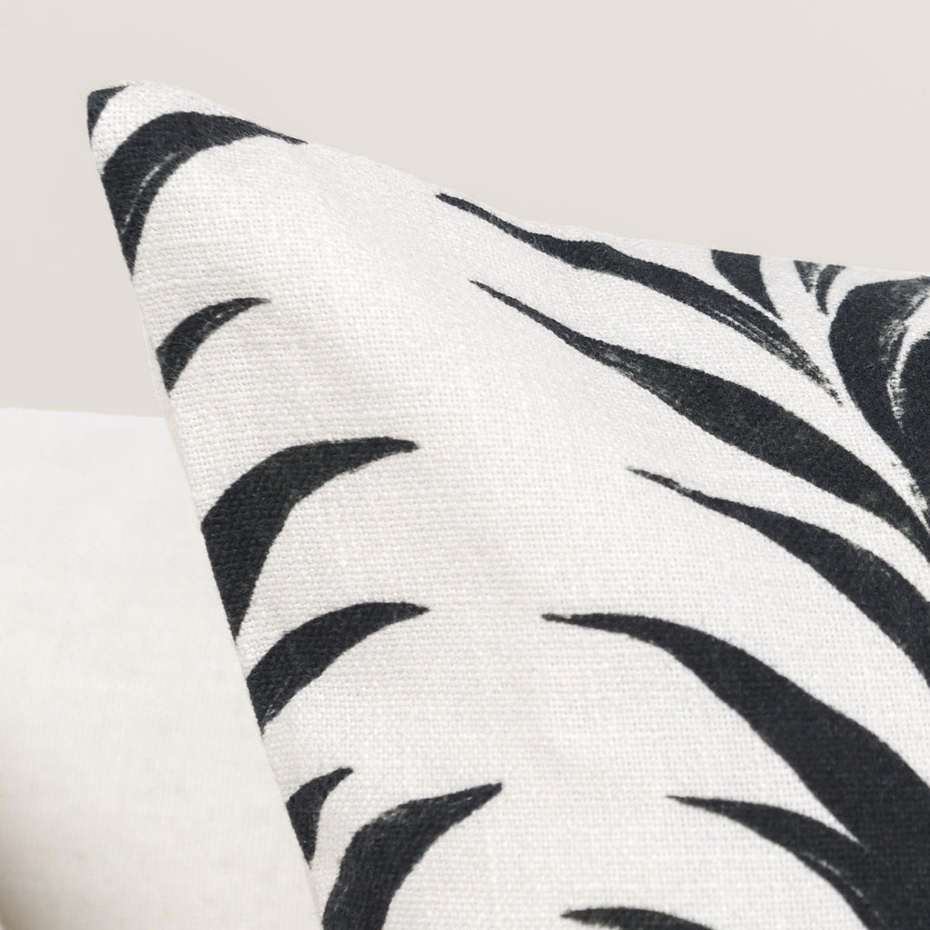 RO Alula Multiple Sizes - Black/White