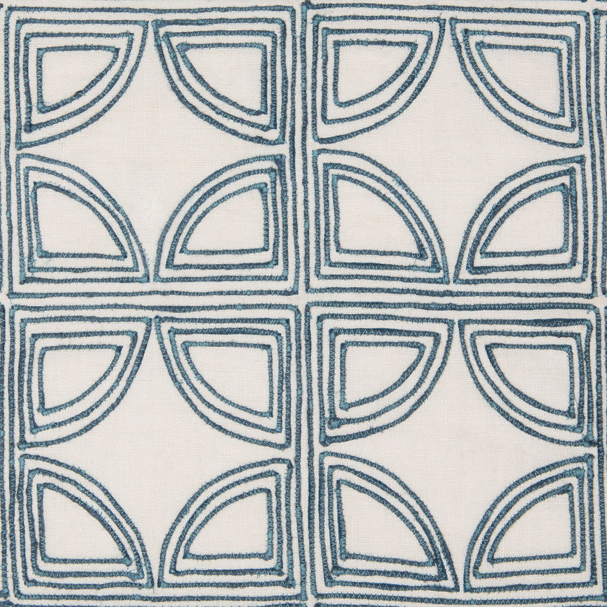 VC Elea 22x22 - Ivory/Navy